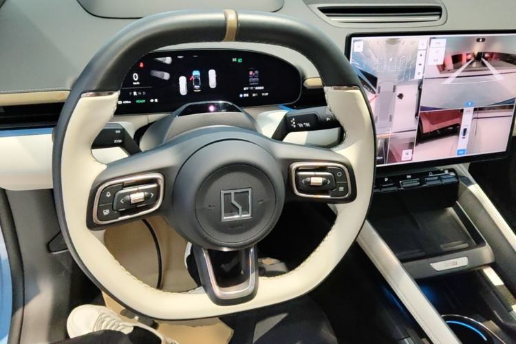 Used Zeekr 007GT 2025 Four-Wheel Drive Intelligent Driving Version 75 kWh Steering Wheel