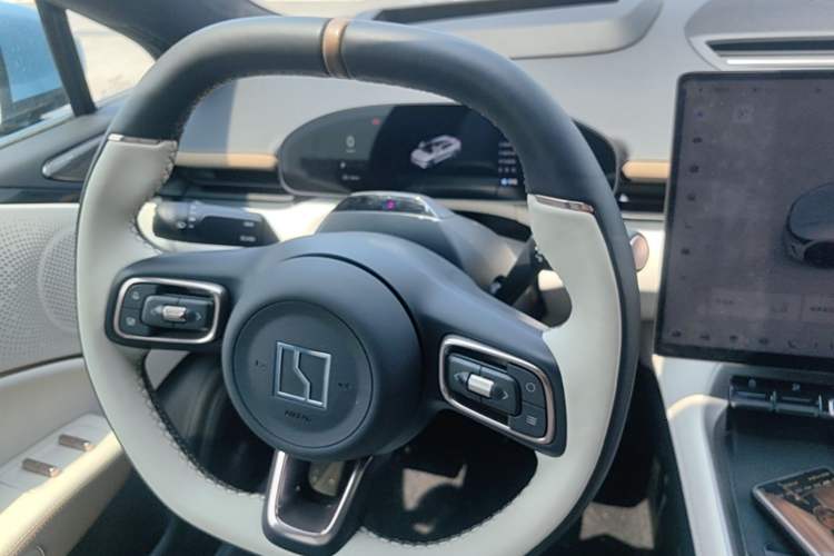 Used Zeekr 007GT 2025 Rear-Drive Intelligent Driving Version 75 kWh Steering Wheel