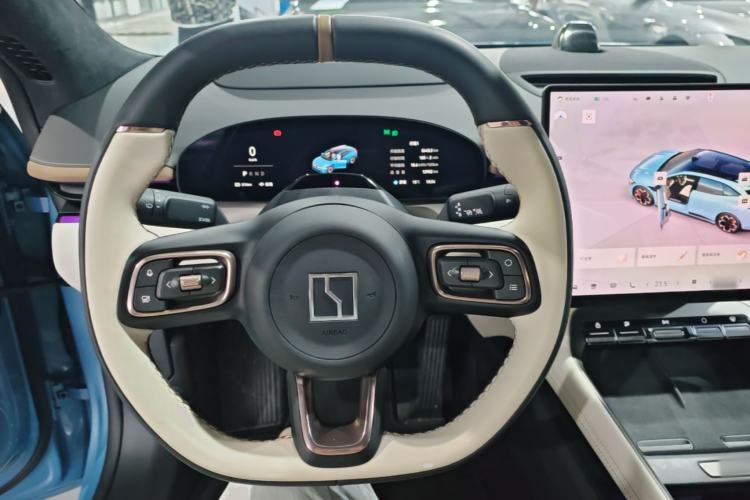 Used Zeekr 007GT 2025 Four-Wheel Drive Intelligent Driving Version 75 kWh Steering Wheel