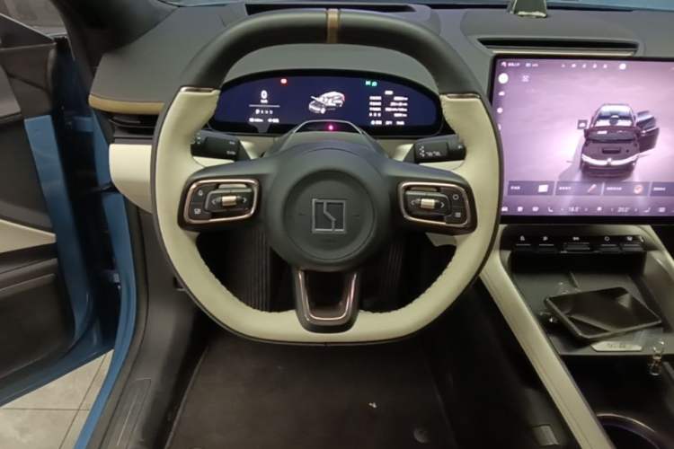 Used Zeekr 007GT 2025 Four-Wheel Drive Intelligent Driving Version 75 kWh Steering Wheel