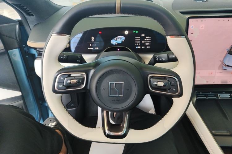 Used Zeekr 007GT 2025 Four-Wheel Drive Intelligent Driving Version 75 kWh Steering Wheel