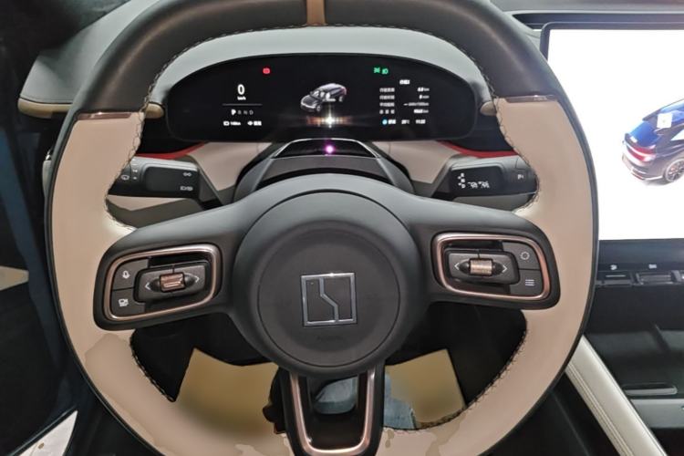 Used Zeekr 007GT 2025 Four-Wheel Drive Intelligent Driving Version 75 kWh Steering Wheel