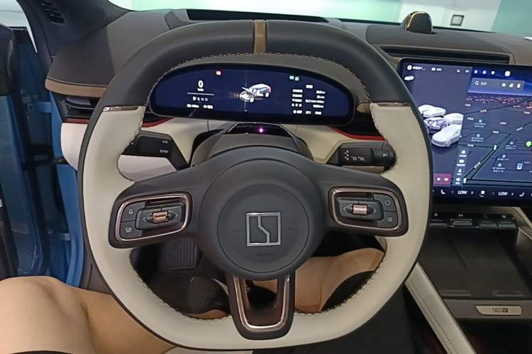 Used Zeekr 007GT 2025 Four-Wheel Drive Intelligent Driving Version 75 kWh Steering Wheel