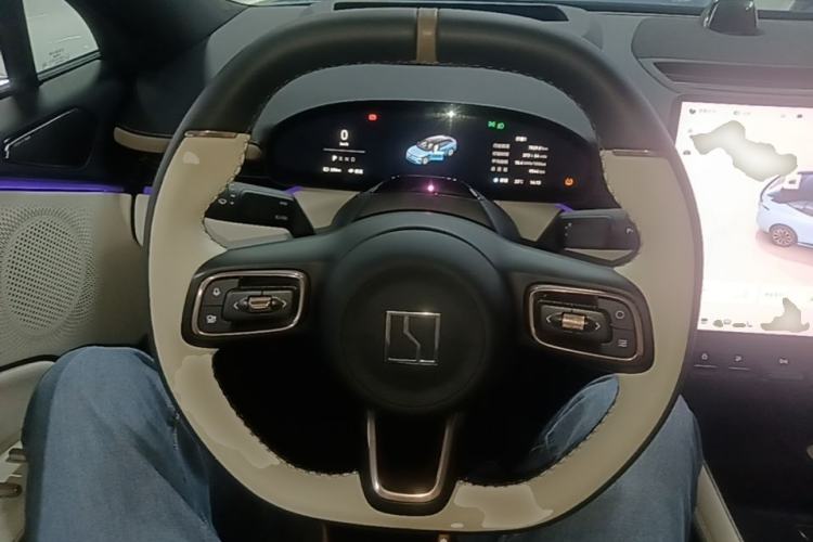 Used Zeekr 007GT 2025 Four-Wheel Drive Intelligent Driving Version 75 kWh Steering Wheel