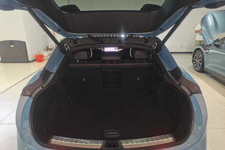 Used Zeekr 007GT 2025 Four-Wheel Drive Intelligent Driving Version 75 kWh Trunk