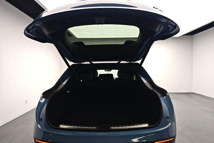 Used Zeekr 007GT 2025 Rear-Drive Intelligent Driving Version 75 kWh Trunk