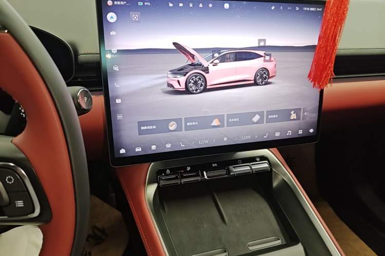 Used Zeekr 007GT 2025 Rear-Drive Intelligent Driving Version 75 kWh Audio And AC Panel