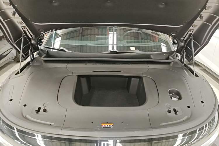 Used Zeekr 007GT 2025 Rear-Drive Intelligent Driving Version 75 kWh Engine Bay