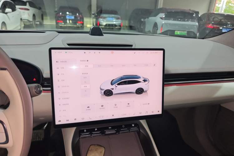 Used Zeekr 007GT 2025 Four-Wheel Drive Intelligent Driving Version 75 kWh Audio And AC Panel
