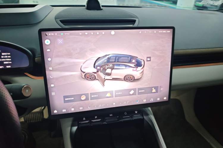 Used Zeekr 007GT 2025 Rear-Drive Intelligent Driving Version 75 kWh Audio And AC Panel