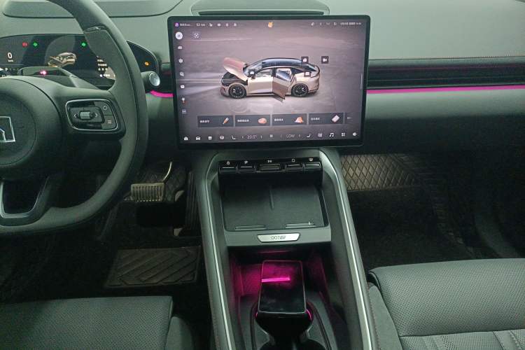 Used Zeekr 007GT 2025 Rear-Drive Intelligent Driving Version 75 kWh Audio And AC Panel