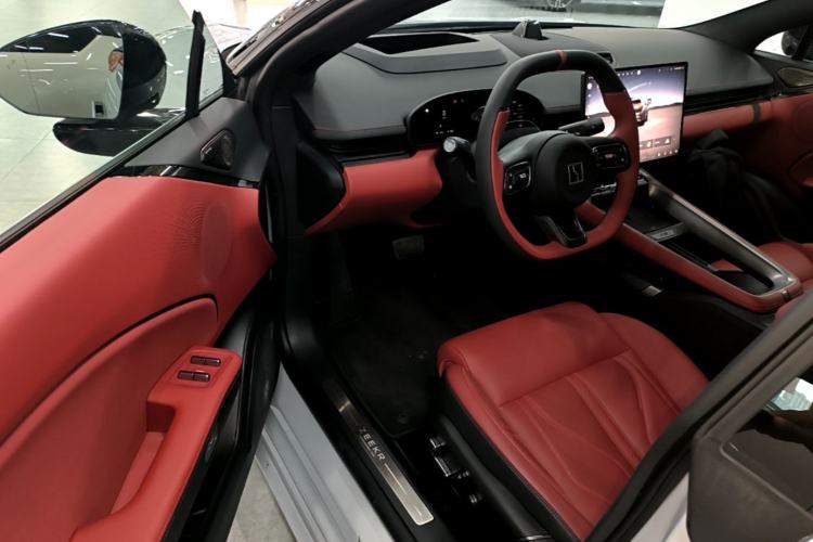 Used Zeekr 007GT 2025 Four-Wheel Drive Intelligent Driving Version 75 kWh Driver Seat