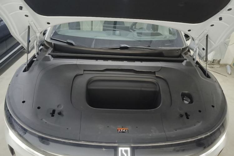 Used Zeekr 007GT 2025 Four-Wheel Drive Intelligent Driving Version 75 kWh Engine Bay