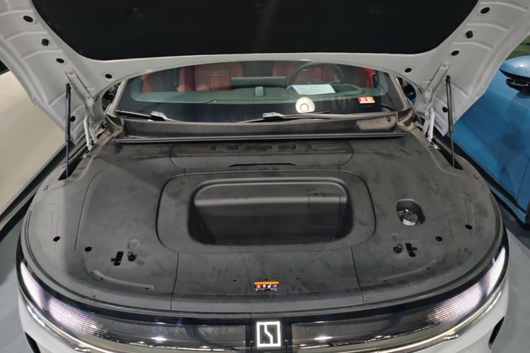 Used Zeekr 007GT 2025 Four-Wheel Drive Intelligent Driving Version 75 kWh Engine Bay