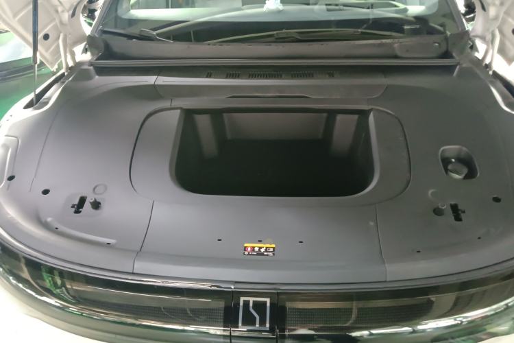 Used Zeekr 007GT 2025 Long-Range Rear-Wheel Drive Intelligent Driving Version 100 kWh Engine Bay