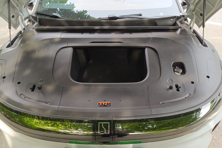 Used Zeekr 007GT 2025 Long-Range Rear-Wheel Drive Intelligent Driving Version 100 kWh Engine Bay