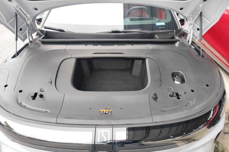 Used Zeekr 007GT 2025 Long-Range Rear-Wheel Drive Intelligent Driving Version 100 kWh Engine Bay