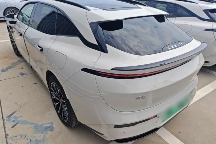 Used Zeekr 007GT 2025 Four-Wheel Drive Intelligent Driving Version 75 kWh Exterior 2