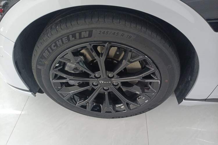 Used Zeekr 007GT 2025 Rear-Drive Intelligent Driving Version 75 kWh Exterior 2