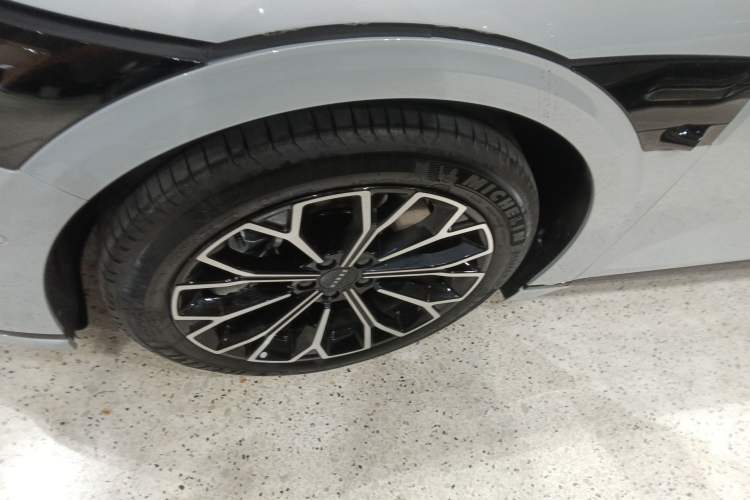 Used Zeekr 007GT 2025 Long-Range Rear-Wheel Drive Intelligent Driving Version 100 kWh Exterior 2