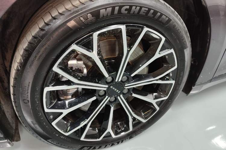 Used Zeekr 007GT 2025 Rear-Drive Intelligent Driving Version 75 kWh Exterior 4