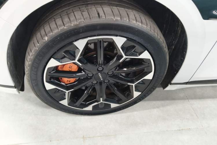 Used Zeekr 007GT 2025 Four-Wheel Drive Intelligent Driving Version 75 kWh Exterior 4