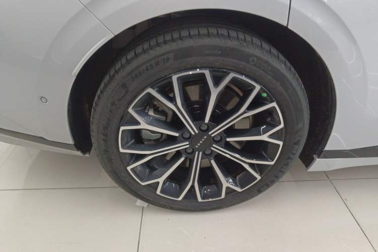 Used Zeekr 007GT 2025 Rear-Drive Intelligent Driving Version 75 kWh Exterior 8