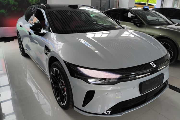 Used Zeekr 007GT 2025 Four-Wheel Drive Intelligent Driving Version 75 kWh Front Right 45 Deg