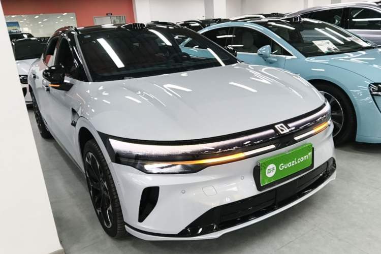 Used Zeekr 007GT 2025 Four-Wheel Drive Intelligent Driving Version 75 kWh Front Right 45 Deg