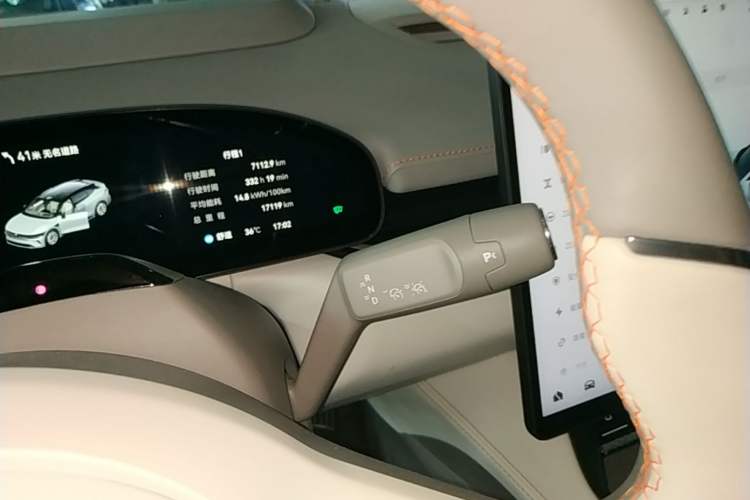 Used Zeekr 007GT 2025 Rear-Drive Intelligent Driving Version 75 kWh Gear Lever