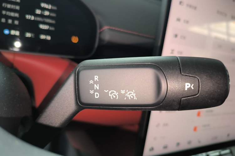 Used Zeekr 007GT 2025 Four-Wheel Drive Intelligent Driving Version 75 kWh Gear Lever