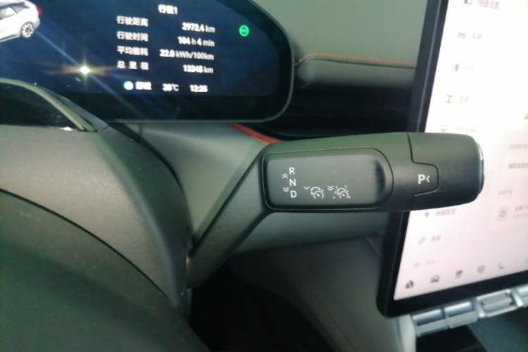 Used Zeekr 007GT 2025 Four-Wheel Drive Intelligent Driving Version 75 kWh Gear Lever
