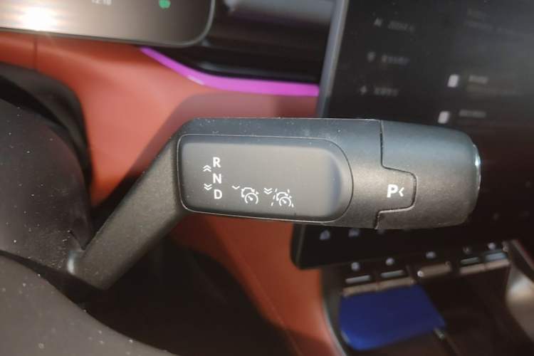 Used Zeekr 007GT 2025 Long-Range All-Wheel-Drive Intelligent Driving Version 100 kWh Gear Lever