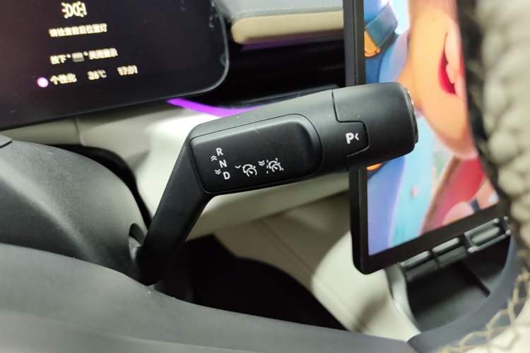 Used Zeekr 007GT 2025 Rear-Drive Intelligent Driving Version 75 kWh Gear Lever