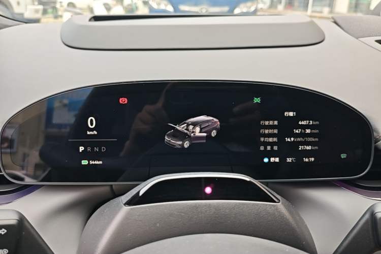 Used Zeekr 007GT 2025 Long-Range Rear-Wheel Drive Intelligent Driving Version 100 kWh Instrument Cluster