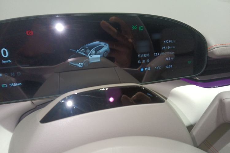 Used Zeekr 007GT 2025 Long-Range Rear-Wheel Drive Intelligent Driving Version 100 kWh Instrument Cluster