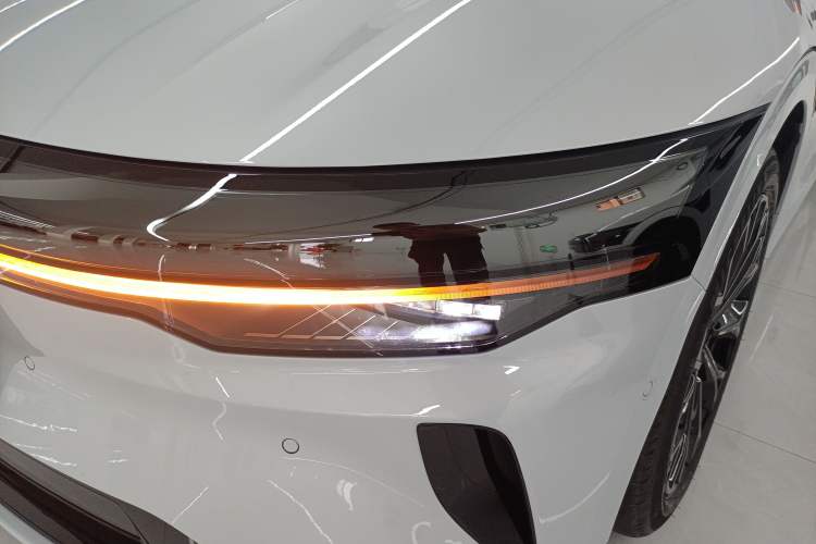 Used Zeekr 007GT 2025 Rear-Drive Intelligent Driving Version 75 kWh Left Front Headlight