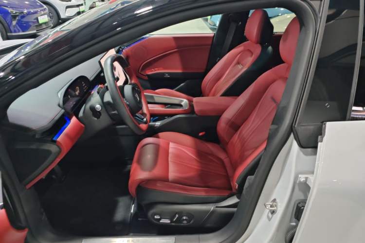 Used Zeekr 007GT 2025 Four-Wheel Drive Intelligent Driving Version 75 kWh Left Front Seat