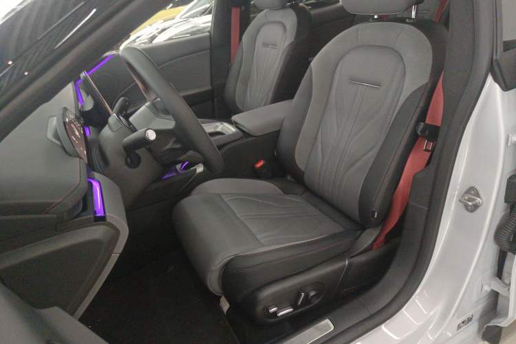 Used Zeekr 007GT 2025 Rear-Drive Intelligent Driving Version 75 kWh Left Front Seat