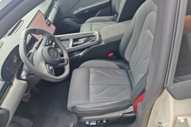 Used Zeekr 007GT 2025 Four-Wheel Drive Intelligent Driving Version 75 kWh Left Front Seat