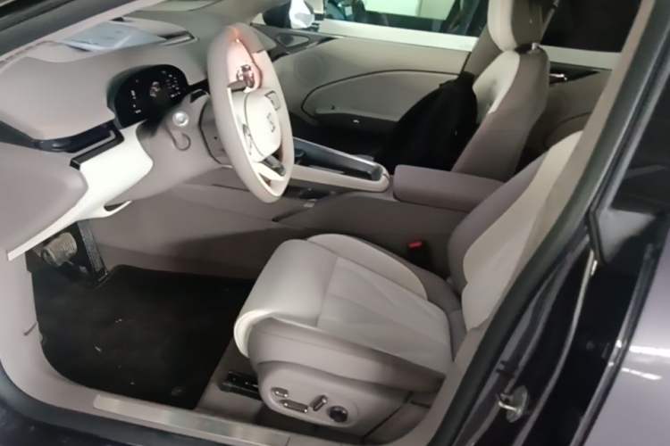 Used Zeekr 007GT 2025 Rear-Drive Intelligent Driving Version 75 kWh Left Front Seat
