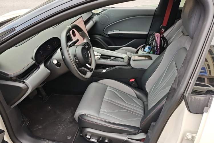 Used Zeekr 007GT 2025 Long-Range Rear-Wheel Drive Intelligent Driving Version 100 kWh Left Front Seat
