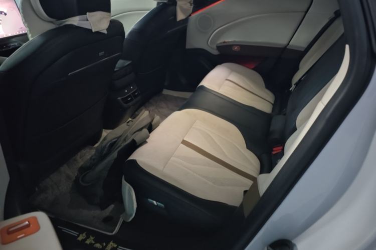 Used Zeekr 007GT 2025 Rear-Drive Intelligent Driving Version 75 kWh Left Rear Seat
