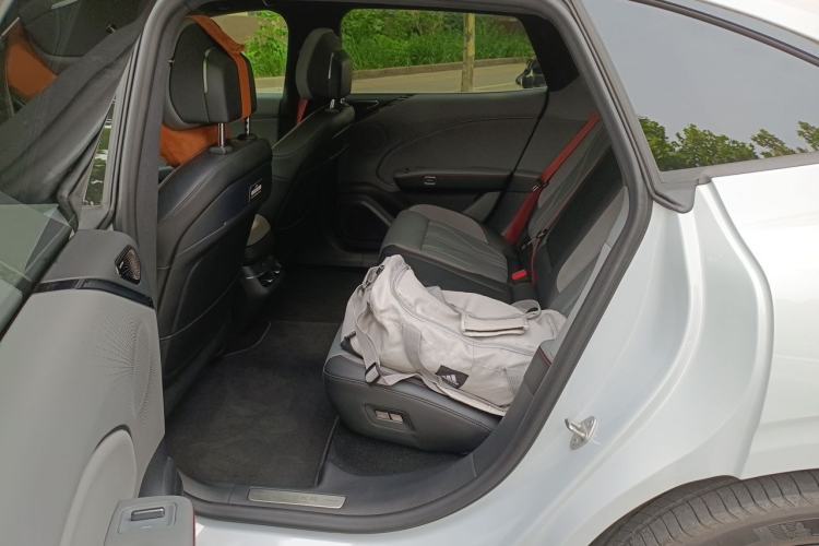 Used Zeekr 007GT 2025 Long-Range Rear-Wheel Drive Intelligent Driving Version 100 kWh Left Rear Seat