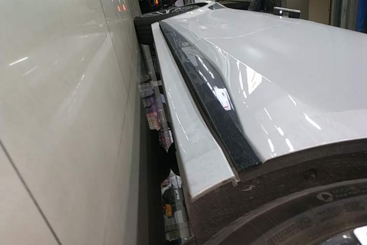 Used Zeekr 007GT 2025 Rear-Drive Intelligent Driving Version 75 kWh Left Side Sill