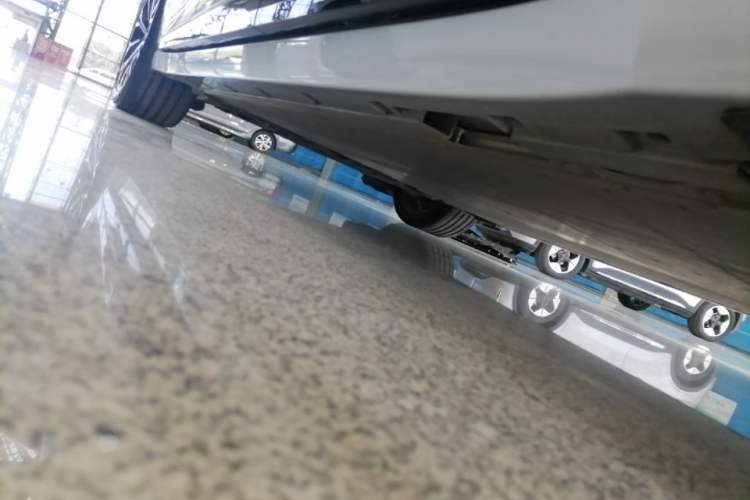 Used Zeekr 007GT 2025 Four-Wheel Drive Intelligent Driving Version 75 kWh Left Side Sill