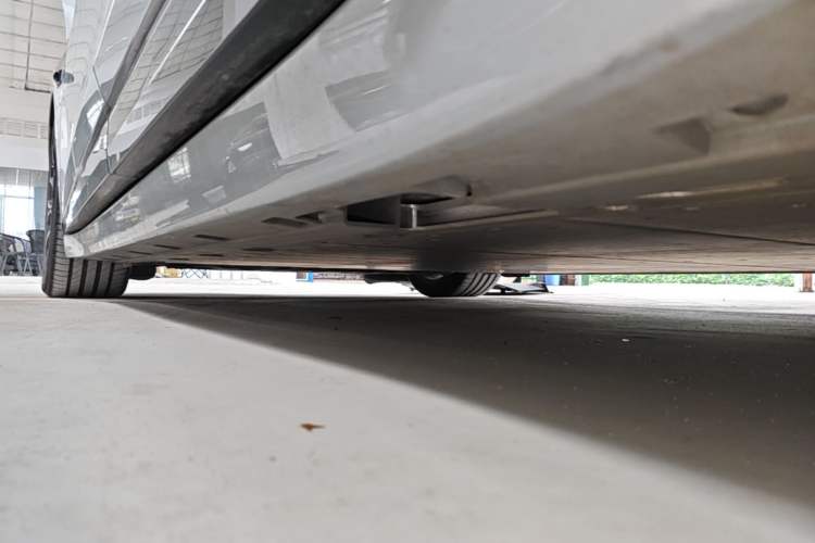Used Zeekr 007GT 2025 Four-Wheel Drive Intelligent Driving Version 75 kWh Left Side Sill