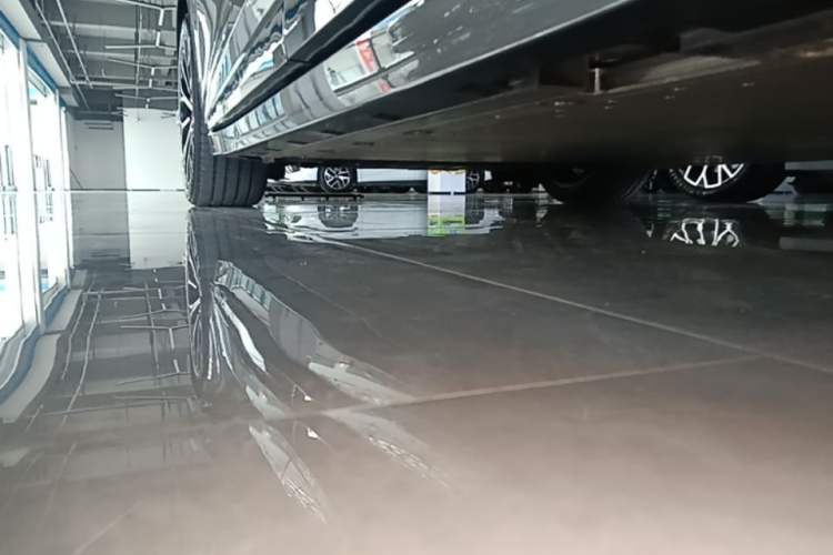 Used Zeekr 007GT 2025 Rear-Drive Intelligent Driving Version 75 kWh Left Side Sill
