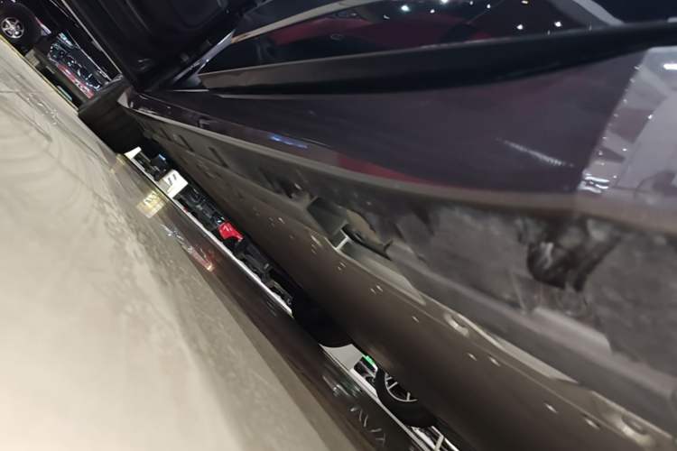 Used Zeekr 007GT 2025 Rear-Drive Intelligent Driving Version 75 kWh Left Side Sill