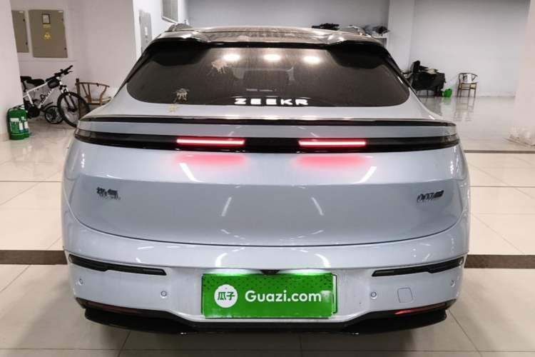Used Zeekr 007GT 2025 Four-Wheel Drive Intelligent Driving Version 75 kWh Rear